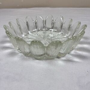 Vintage Holmegaard Glass Bowl Dish Sidse Werner Denmark Flower 7" Textured